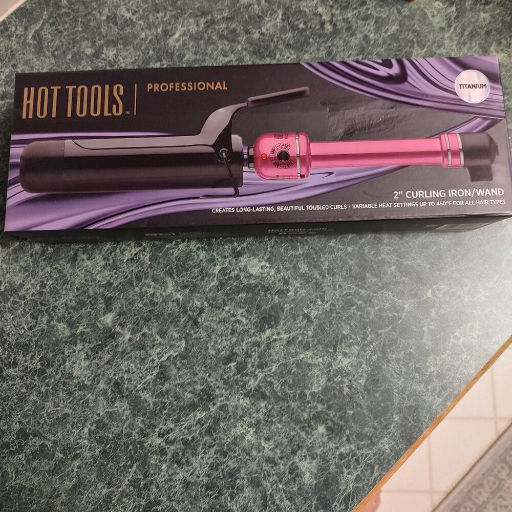 Hot Tools Curling Iron